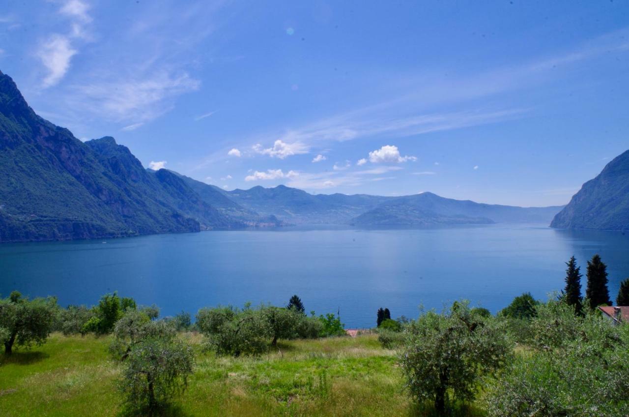 Casa Emilia Villa Riva di Solto Dış mekan fotoğraf